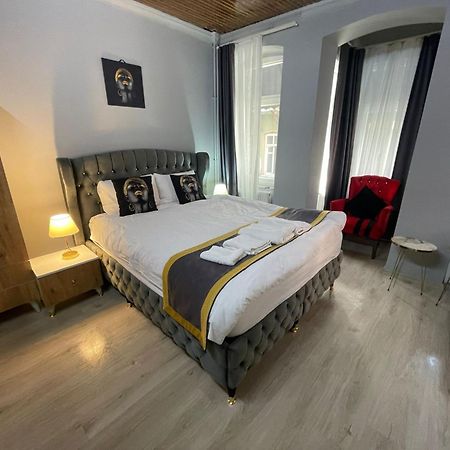Nefti Red Suite อิสตันบูล ภายนอก รูปภาพ