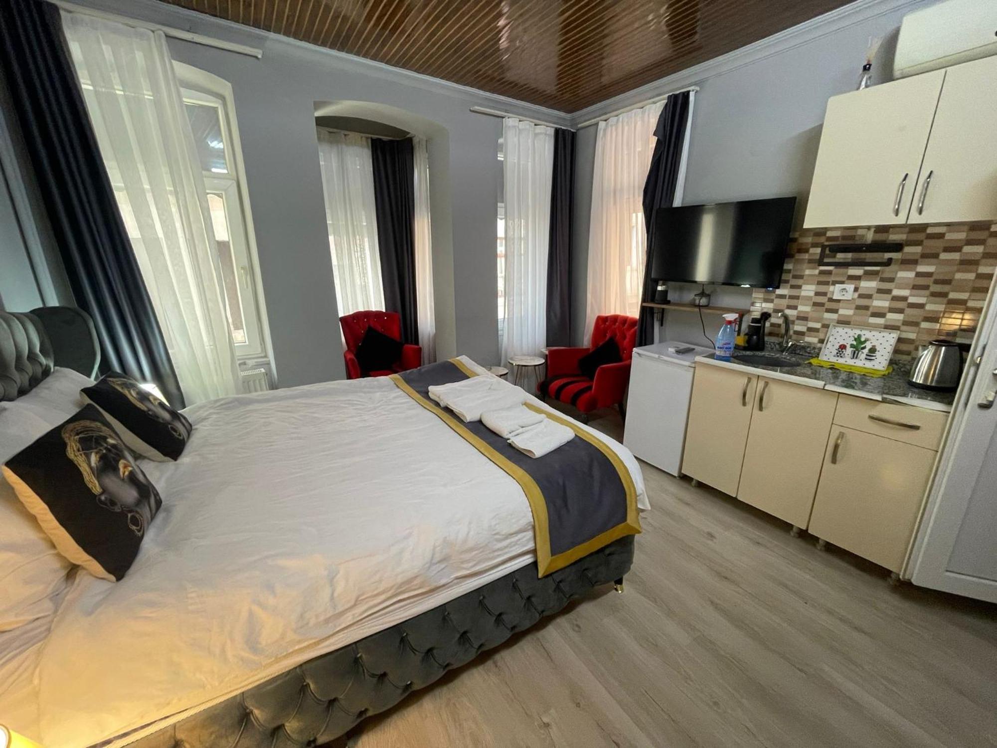 Nefti Red Suite อิสตันบูล ภายนอก รูปภาพ