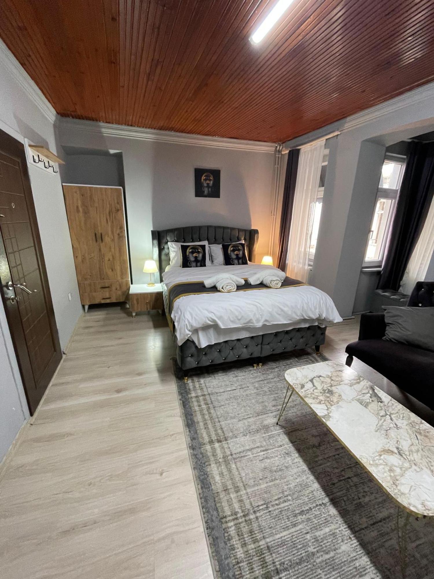 Nefti Red Suite อิสตันบูล ภายนอก รูปภาพ